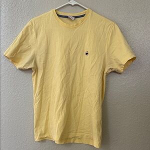 Brooks Brothers Men's Soft Yellow Short Sleeve Tee